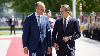 Συνάντηση Μητσοτάκη - Μερτς: Η Ελλάδα αναγεννιέται - Από την κρίση στην ανάπτυξη