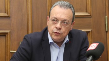 Ο Φάμελλος επιτίθεται στην κυβέρνηση για το ΕΣΥ αλλά η πραγματικότητα και οι πολίτες τον διαψεύδουν