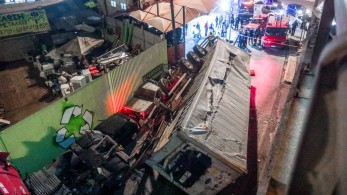 Φορτηγό έπεσε από τη γέφυρα της Πέτρου Ράλλη - Πώς έγινε το ατύχημα (photos)