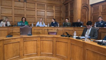 Βουλή: με ισχυρή πλειοψηφία στην Επιτροπή υπερψηφίστηκε η Συμφωνία με την Αίγυπτο