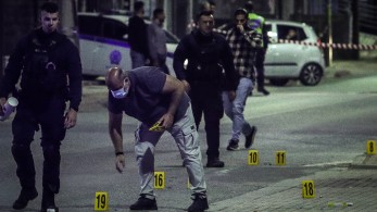 Άνω Λιόσια: γλίτωσε από βροχή σφαιρών γνωστός μαφιόζος – Τα σενάρια αντιποίνων για τον «Θαμνάκια» (photos)