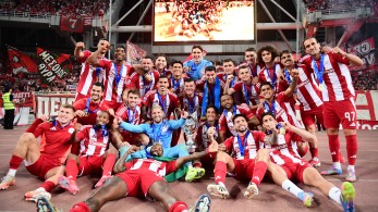 Κυπελλούχος Ελλάδας ο Ολυμπιακός: Κέρδισε 2-0 τον ΟΦΗ στο ΟΑΚΑ