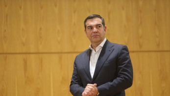 Πόσοι περιμένουν στη γωνία τον… Τσίπρα Πόσοι περιμένουν στη γωνία τον… Τσίπρα