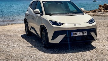 BYD Dolphin Surf:  Το «Μανιφέστο» στην πανευρωπαϊκή παρουσίαση με σύντομο test-drive στην Αθηναϊκή Ριβιέρα