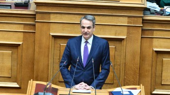Στη Βουλή ο Κυριάκος Μητσοτάκης για τον νέο ΚΟΚ - Τα μηνύματα που θα στείλει Στη Βουλή ο Κυριάκος Μητσοτάκης για τον νέο ΚΟΚ - Τα μηνύματα που θα στείλει