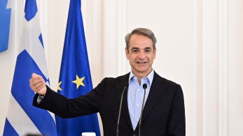 Μητσοτάκης για Kids Wallet: Κύριο εργαλείο για την αποτροπή της διαδικτυακής βίας (video) Μητσοτάκης για Kids Wallet: Κύριο εργαλείο για την αποτροπή της διαδικτυακής βίας (video)