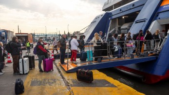 Εκπτώσεις ως 50% στα ακτοπλοϊκά εισιτήρια των αναπληρωτών εκπαιδευτικών