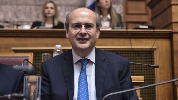 Χατζηδάκης για τα 3 χρόνια «Μανιφέστο»: Αξιόπιστη ενημέρωση Χατζηδάκης για τα 3 χρόνια «Μανιφέστο»: Αξιόπιστη ενημέρωση
