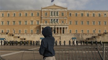 Η αντιπολίτευση σε… διάλυση: όταν το σόου δεν πείθει κανέναν Η αντιπολίτευση σε… διάλυση: όταν το σόου δεν πείθει κανέναν