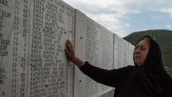 Σαν Σήμερα: Δίστομο 1944 και Λίντιτσε 1942 - Όταν οι Ναζί ξέσκιζαν την ψυχή της Ευρώπης Σαν Σήμερα: Δίστομο 1944 και Λίντιτσε 1942 - Όταν οι Ναζί ξέσκιζαν την ψυχή της Ευρώπης