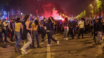 Εκτεταμένα επεισόδια στο Παρίσι μετά τη νίκη της Παρί Σεν Ζερμέν - 294 συλλήψεις (photos & video)