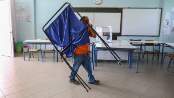 ΣΥΡΙΖΑ: σε… ολική έκλειψη, καταρρέει κάτω από το 3% δημοσκοπικά ΣΥΡΙΖΑ: σε… ολική έκλειψη, καταρρέει κάτω από το 3% δημοσκοπικά