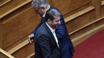ΠΑΣΟΚ-ΚΚΕ: θυμήθηκαν τα… νιάτα τους και επέστρεψαν στη δεκαετία του 1980 ΠΑΣΟΚ-ΚΚΕ: θυμήθηκαν τα… νιάτα τους και επέστρεψαν στη δεκαετία του 1980