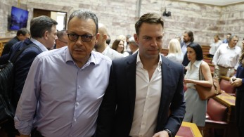 Ο ΣΥΡΙΖΑ «διώχνει» τη Νέα Αριστερά και «προσκαλεί» τον… Στέφανο: όταν ο σκοπός αγιάζει τα μέσα Ο ΣΥΡΙΖΑ «διώχνει» τη Νέα Αριστερά και «προσκαλεί» τον… Στέφανο: όταν ο σκοπός αγιάζει τα μέσα