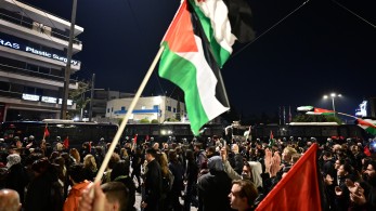 Η ανάγκη της... σημαίας πάνω από την αλήθεια Η ανάγκη της... σημαίας πάνω από την αλήθεια