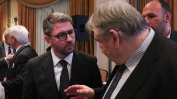 Μη κρατικά ΑΕΙ: ο Βενιζέλος αδειάζει το ΠΑΣΟΚ και δικαιώνει την κυβέρνηση Μη κρατικά ΑΕΙ: ο Βενιζέλος αδειάζει το ΠΑΣΟΚ και δικαιώνει την κυβέρνηση