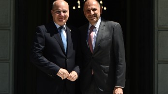 Γιώργος Γεραπετρίτης στον Αλβανό ομόλογό του: Ισχυρός κρίκος η ελληνική εθνική μειονότητα