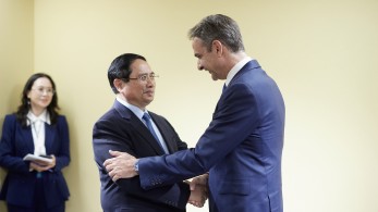Μητσοτάκης: η Ελλάδα πρωταγωνίστρια στην Ασία – συνάντηση με τον πρωθυπουργό του Βιετνάμ