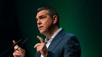 Ο Τσίπρας ξαναγράφει το παραμύθι του