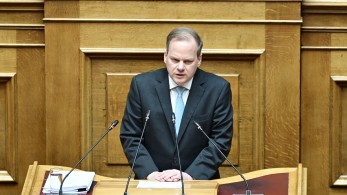 Βουλή-Καραμανλής: Θέτω τον εαυτό μου ενώπιον της δικαιοσύνης - Τι απάντησε για όσα του καταλογίζονται