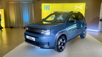 Fiat Grande Panda: Το «Μανιφέστο» στην επίσημη δημοσιογραφική παρουσίαση του προσιτού B-SUV Fiat Grande Panda: Το «Μανιφέστο» στην επίσημη δημοσιογραφική παρουσίαση του προσιτού B-SUV