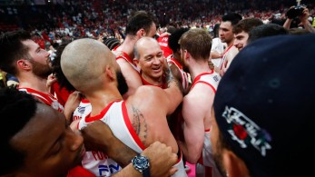 Πρωταθλητής Ελλάδος για 15η φορά ο  Ολυμπιακός - Διέλυσε τον Παναθηναϊκό με 85 - 71