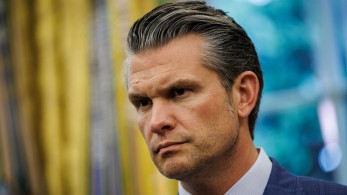 Χέγκσεθ σε Δένδια: Το Υπουργείο Άμυνας των ΗΠΑ προσηλωμένο στη συνεργασία με την Ελλάδα