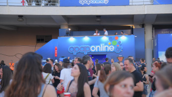 Το απολαυστικό κουίζ για τους φαν του Παύλου Παυλίδη από το opaponline.gr (video) Το απολαυστικό κουίζ για τους φαν του Παύλου Παυλίδη από το opaponline.gr (video)