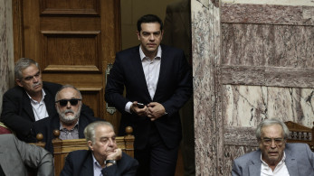 Δέκα χρόνια μετά την μπλόφα, ο τζογαδόρος θέλει ρεβάνς