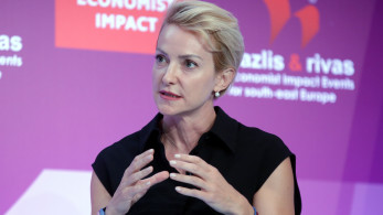 Αλεξάνδρα Σδούκου: Κίνδυνος αποβιομηχάνισης αν δεν αντιμετωπιστεί το ενεργειακό κόστος