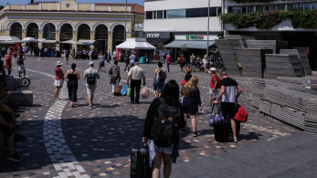 Νέα θεαματική αύξηση των δηλωθεισών υπερωριών τον Μάιο