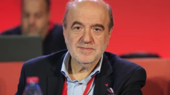 Για γέλια: Ο Αλεξιάδης ονειρεύεται κοινό σχήμα με Τσίπρα, Κωνσταντοπούλου, Κασσελάκη, Βαρουφάκη