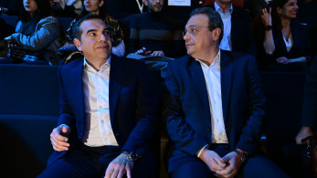 Σε ανησυχία ο Φάμελλος: κύμα βουλευτών του ΣΥΡΙΖΑ έτοιμοι να ακολουθήσουν τον Τσίπρα Σε ανησυχία ο Φάμελλος: κύμα βουλευτών του ΣΥΡΙΖΑ έτοιμοι να ακολουθήσουν τον Τσίπρα