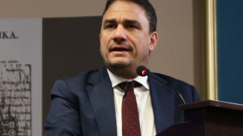Αμετανόητος ο Τσουκαλάς: «Γαλάζιο» σκάνδαλο ο ΟΠΕΚΕΠΕ Αμετανόητος ο Τσουκαλάς: «Γαλάζιο» σκάνδαλο ο ΟΠΕΚΕΠΕ