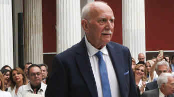Αυλαία και πάμε - Το τελευταίο «Καλημέρα» του Γιώργου Παπαδάκη (video) Αυλαία και πάμε - Το τελευταίο «Καλημέρα» του Γιώργου Παπαδάκη (video)
