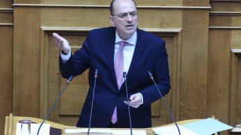 «Ηρωισμοί» Κωνσταντοπούλου για το άσυλο -Λαζαρίδης: Συνταγματική υποχρέωση η προστασία της πατρίδας «Ηρωισμοί» Κωνσταντοπούλου για το άσυλο -Λαζαρίδης: Συνταγματική υποχρέωση η προστασία της πατρίδας