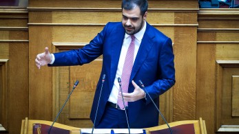 Μαρινάκης: Σεβασμός στη μάνα Καρυστιανού, αλλά όχι λάσπη στον  ανεμιστήρα από πολιτικούς