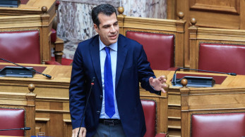 Θάνος Πλεύρης: Δραστική μείωση των επιδομάτων σε αλλοδαπούς - Επανεξετάζεται και το μενού στις δομές Θάνος Πλεύρης: Δραστική μείωση των επιδομάτων σε αλλοδαπούς - Επανεξετάζεται και το μενού στις δομές