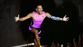 Ιστορικό άλμα από τον Καραλή: «πέταξε» στα 6 μέτρα - «Πέταξε» στην κορυφή