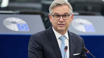 Στην Αθήνα ο επίτροπος Μετανάστευσης της ΕΕ για μεταναστευτικό και διαχείριση των συνόρων