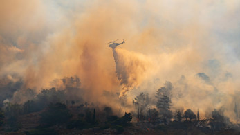 Χαλκιδική: βελτιωμένη η εικόνα της φωτιάς στη Βουρβουρού