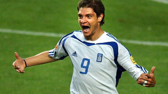 21 χρόνια από το Euro 2004 – Ο Χαριστέας θυμάται το πιο περήφανο καλοκαίρι (video) 21 χρόνια από το Euro 2004 – Ο Χαριστέας θυμάται το πιο περήφανο καλοκαίρι (video)