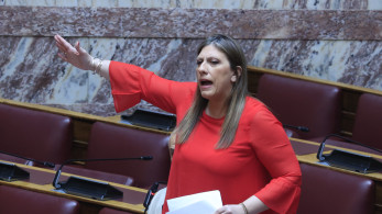 Τα νευράκια της Ζωής: την κοπάνησε από το στούντιο του ΣΚΑΪ μόλις τη ρώτησαν για τον Τσίπρα (video)