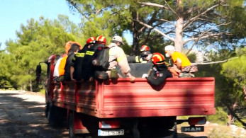 Ηρωική ανάσα: oι πυροσβέστες της Χίου στο όριο των δυνάμεών τους