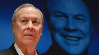 Πέθανε ο εμβληματικός σκηνοθέτης Ρόμπερτ Γουίλσον που μετέτρεψε τη σιωπή σε φως