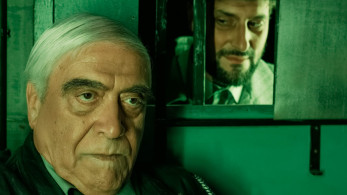 Με τον σπουδαίο Δημήτρη Πιατά συνεχίζεται για 2η χρονιά «Ο Πουπουλένιος» στο Σύγχρονο Θέατρο (photos)