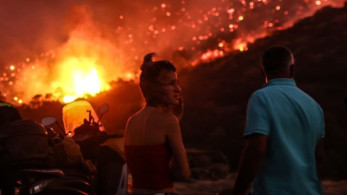 Φωτιά στην Ανατολική Αττική: γκαζάκι εντοπίστηκε στον Άγιο Νικόλαο - 11 εγκαυματίες μετέφερε το ΕΚΑΒ