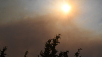 Ανεξέλεγκτη η φωτιά στον Φενεό Κορινθίας - Καίγεται παρθένο δάσος, συνεχείς εκκενώσεις οικισμών (video)