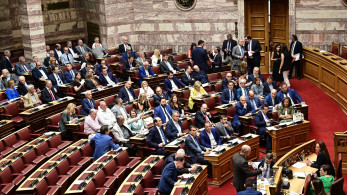 Βουλή: Με 157 ψήφους υπέρ, παραπέμπεται στο Δικαστικό Συμβούλιο ο Κώστας Αχ. Καραμανλής Βουλή: Με 157 ψήφους υπέρ, παραπέμπεται στο Δικαστικό Συμβούλιο ο Κώστας Αχ. Καραμανλής