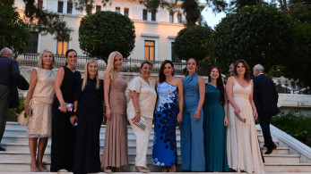 Εντυπωσιακές φωτογραφίες από τη δεξίωση στο Προεδρικό Μέγαρο για τα 51 χρόνια από την αποκατάσταση της Δημοκρατίας Εντυπωσιακές φωτογραφίες από τη δεξίωση στο Προεδρικό Μέγαρο για τα 51 χρόνια από την αποκατάσταση της Δημοκρατίας